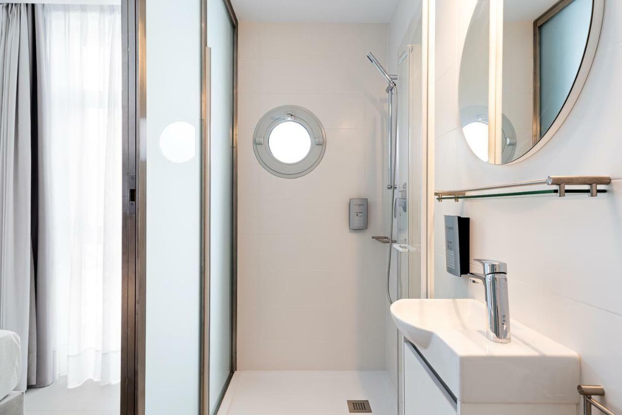 Apartamentos Y Estudios Centricos Conil Home Suite コニル・デ・ラ・フロンテラ エクステリア 写真