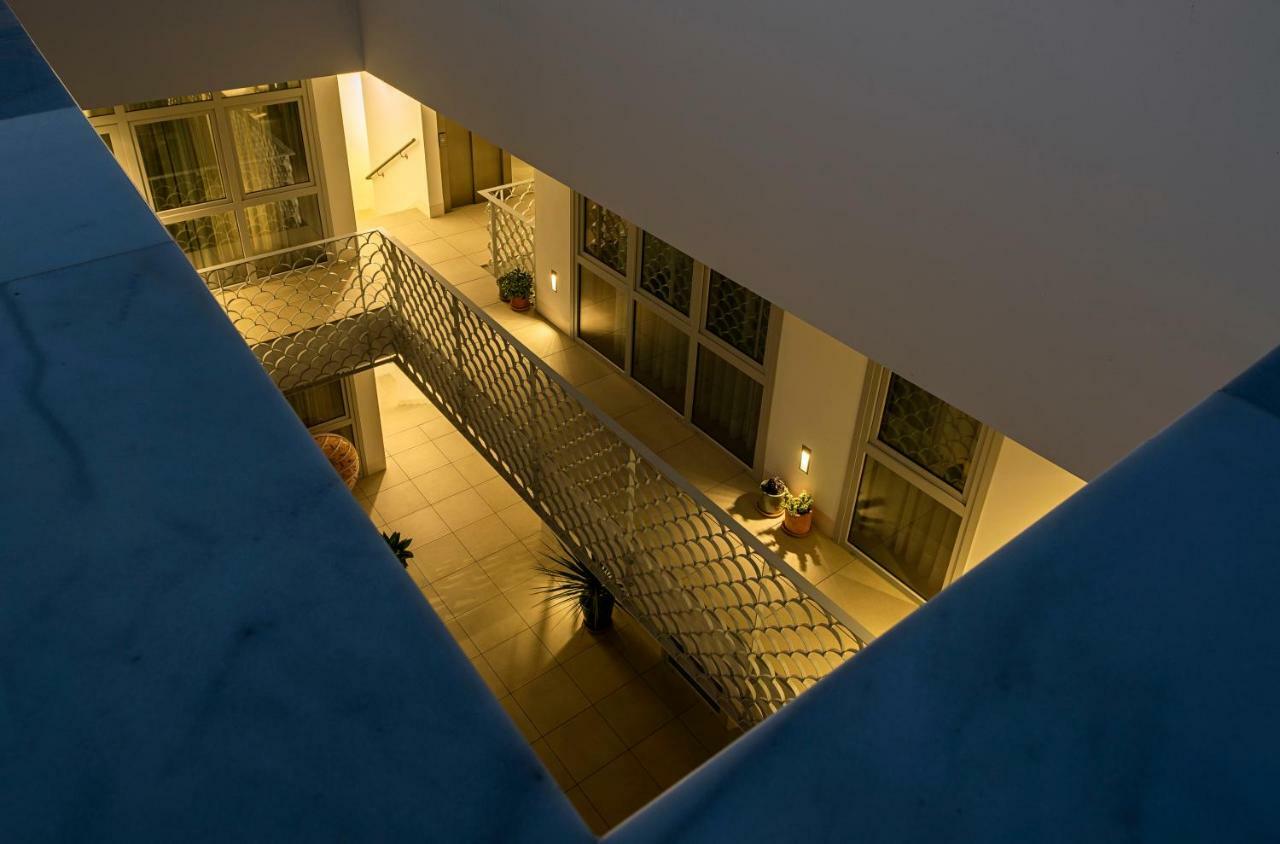 Apartamentos Y Estudios Centricos Conil Home Suite コニル・デ・ラ・フロンテラ エクステリア 写真