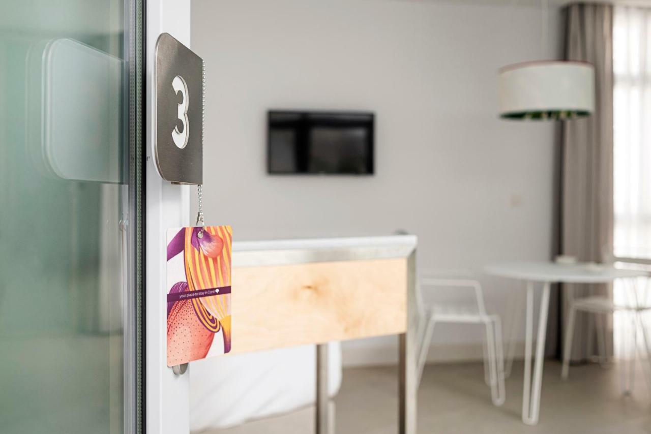Apartamentos Y Estudios Centricos Conil Home Suite コニル・デ・ラ・フロンテラ エクステリア 写真